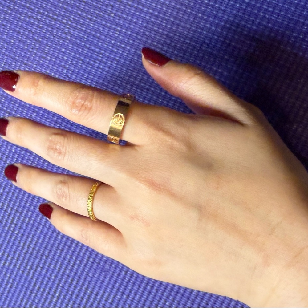 Yellow Gold Classic Ring with Center Stone